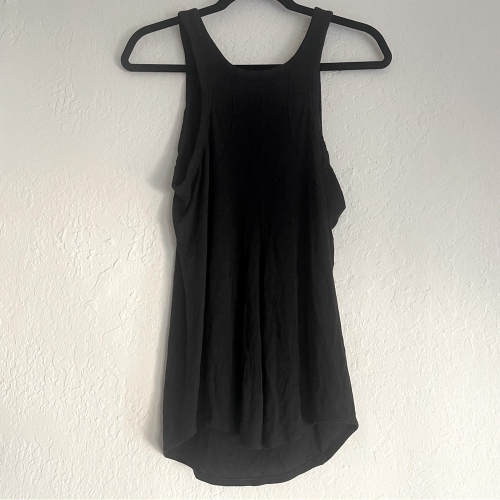 Lululemon Full Day Ahead Tank in Black. Size 8 - Picture 4 of 7
